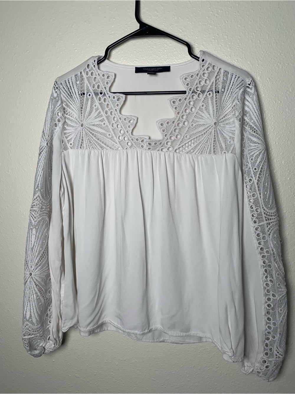 Marc New York White Lace Yoke Long Sleeve Blouse - Picture 1 of 4